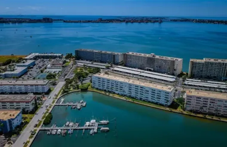 5925 SHORE BLVD 505, GULFPORT, FL, 33707, Gulfport, FL 33707