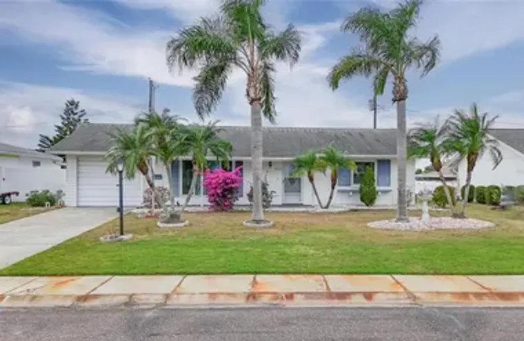 1204 HACIENDA DR, SUN CITY CENTER, FL, 3..., Sun City Center, FL 33573