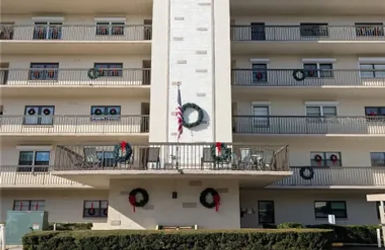 8198 TERRACE GARDEN DR N UNIT 409, ST PE..., St Petersburg, FL 33709