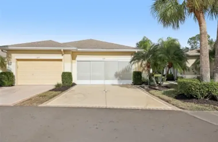 615 TREMONT GREENS LN, SUN CITY CENTER, ..., Sun City Center, FL 33573
