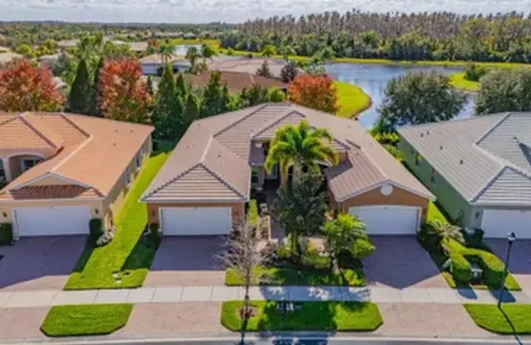 15816 AURORA LAKE CIR, WIMAUMA, FL, 3359..., Wimauma, FL 33598