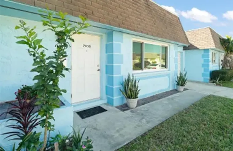 7050 VERSAILLES, PINELLAS PARK, FL, 3378..., Pinellas Park, FL 33781