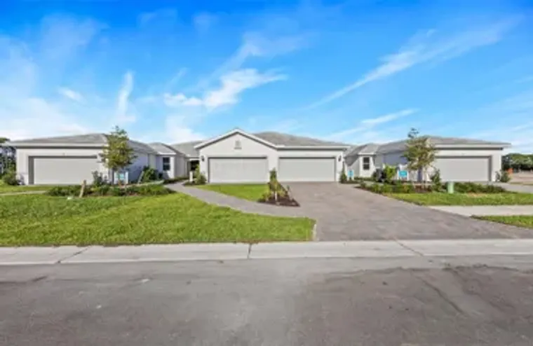 29060 CORAL HARBOUR DR, ENGLEWOOD, FL, 3..., Englewood, FL 34223