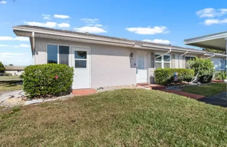 401 FARADAY TRL A, SUN CITY CENTER, FL, ..., Sun City Center, FL 33573