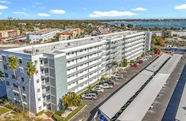 5925 SHORE BLVD 203, GULFPORT, FL, 33707, Gulfport, FL 33707