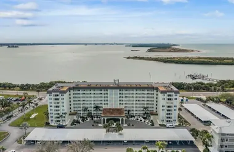 9 FORBES PL 211, DUNEDIN, FL, 34698, Dunedin, FL 34698