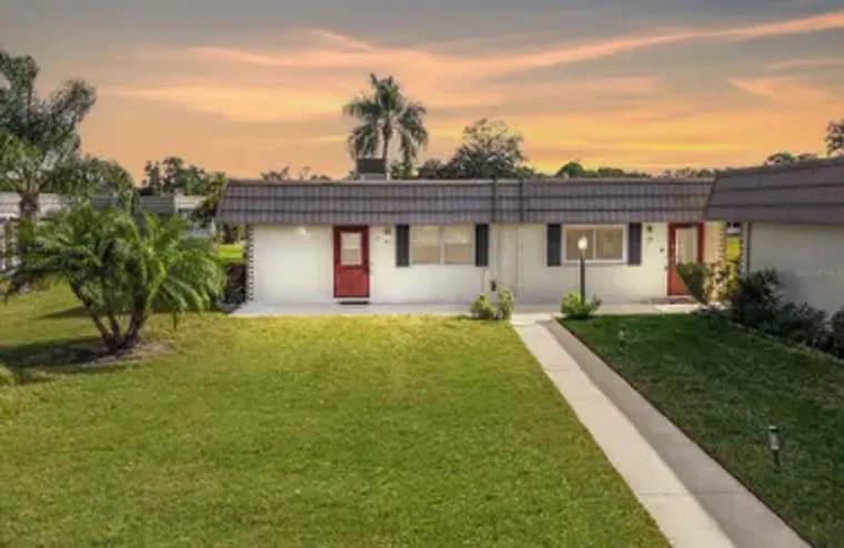 202 BEDFORD ST 49, SUN CITY CENTER, FL, ..., Sun City Center, FL 33573