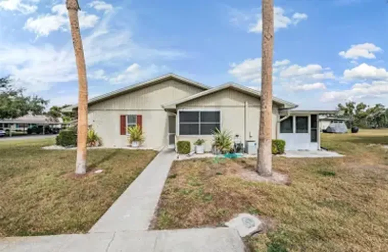 1905 CANTERBURY LN UNIT 17, SUN CITY CEN..., Sun City Center, FL 33573