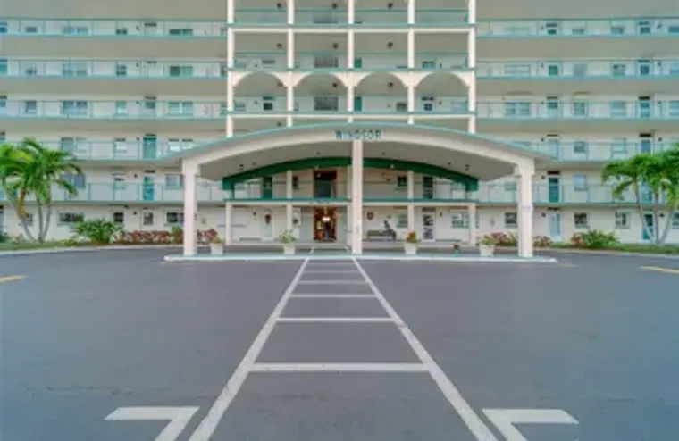 6020 SHORE BLVD 603, GULFPORT, FL, 33707, Gulfport, FL 33707