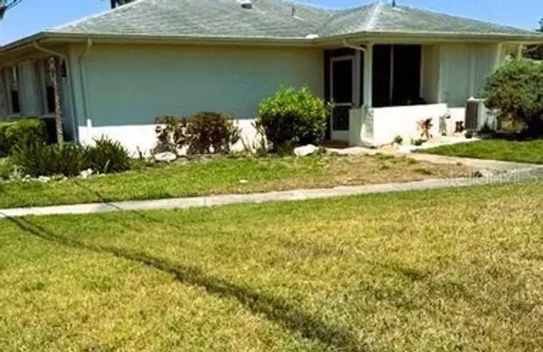 1903 CANTERBURY LN # B2, SUN CITY CENTER..., Sun City Center, FL 33573