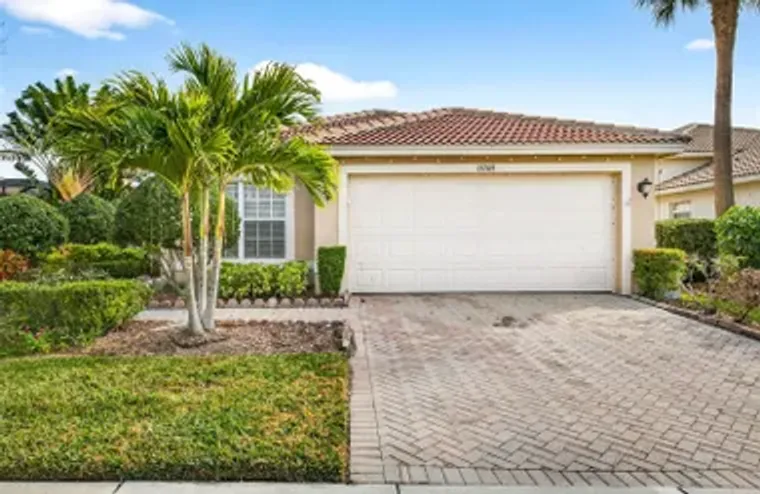 15709 CRYSTAL WATERS DR, WIMAUMA, FL, 33..., Wimauma, FL 33598