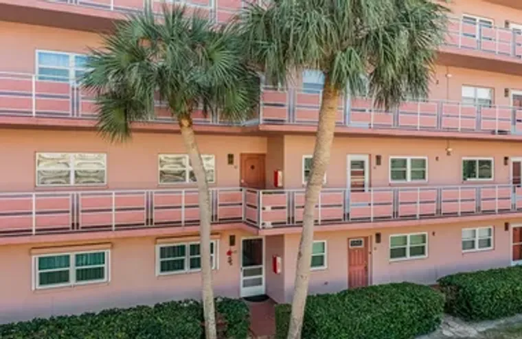 5521 80TH ST N UNIT 205, ST PETERSBURG, ..., St Petersburg, FL 33709