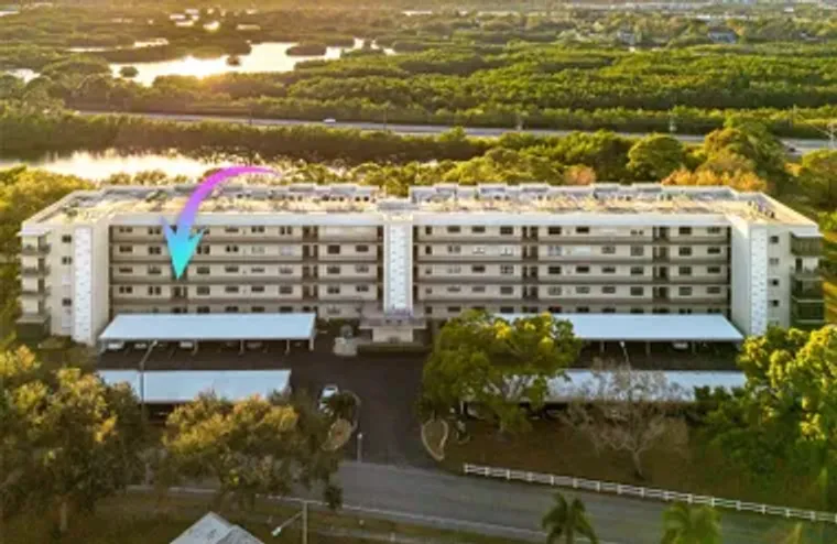 8198 TERRACE GARDEN DR N UNIT 202, ST PE..., St Petersburg, FL 33709