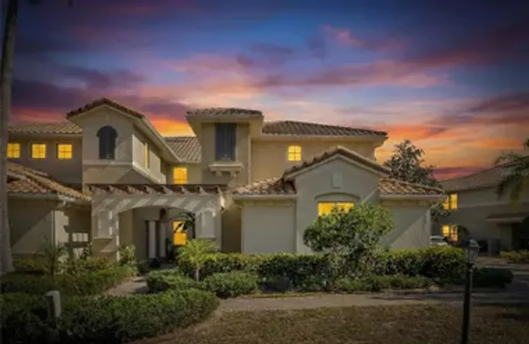 1420 EMERALD DUNES DR, SUN CITY CENTER, ..., Sun City Center, FL 33573