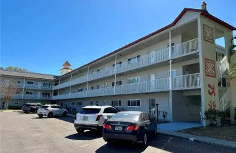 2261 SWEDISH DR APT 21, CLEARWATER, FL, ..., Clearwater, FL 33763