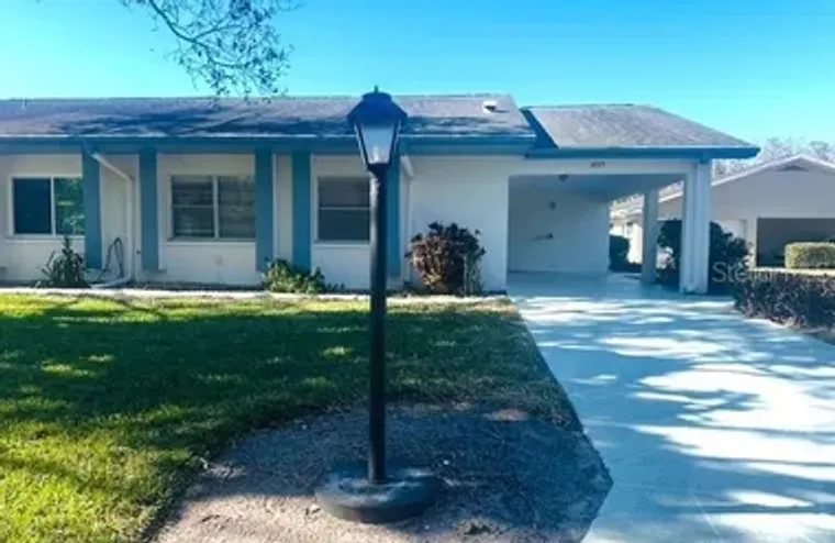 2033 HAWKHURST CIR # 180, SUN CITY CENTE..., Sun City Center, FL 33573