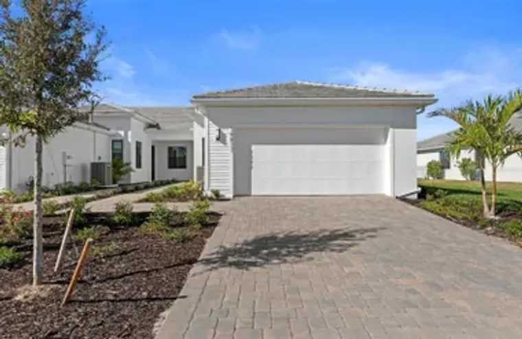 18833 INDIAN ROCK PL, LAKEWOOD RANCH, FL..., Lakewood Ranch, FL 34211