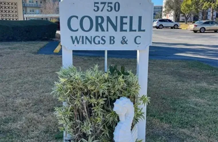 5750 80TH ST N UNIT B203, ST PETERSBURG,..., St Petersburg, FL 33709