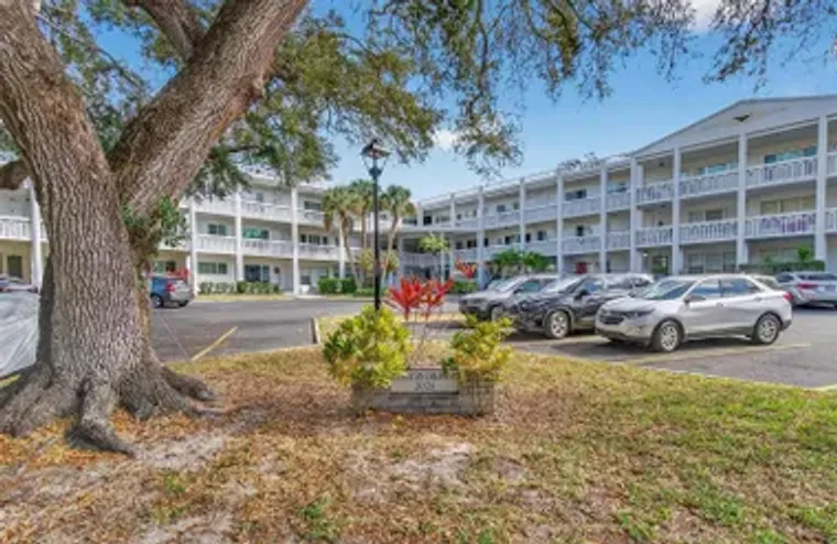 2021 AUSTRALIA WAY 39, CLEARWATER, FL, 3..., Clearwater, FL 33763