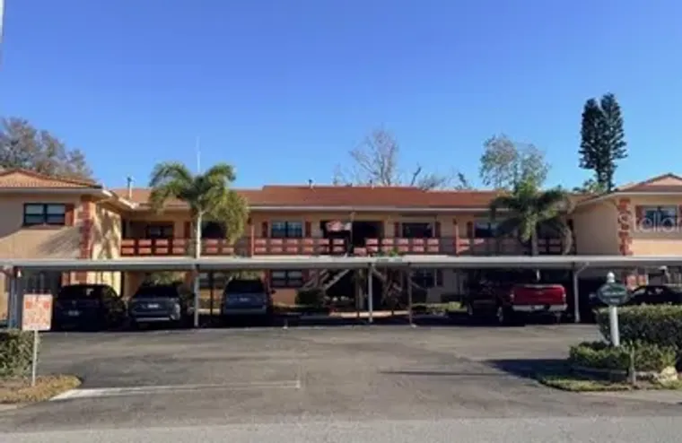 8140 TERRACE GARDEN DR 204, ST PETERSBUR..., St Petersburg, FL 33709