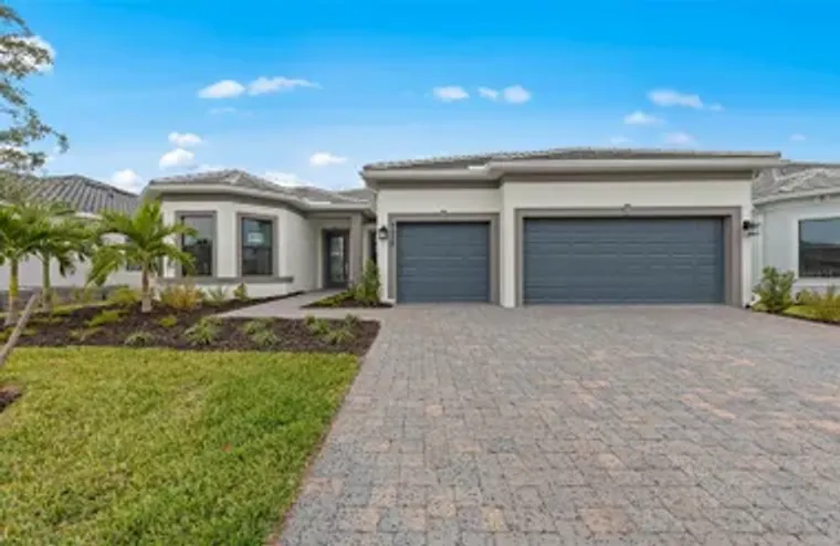 4826 EMPIRE LANDING RUN, LAKEWOOD RANCH,..., Lakewood Ranch, FL 34211