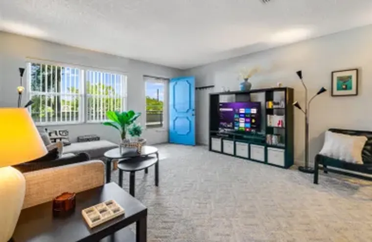 2850 59TH ST 205, GULFPORT, FL, 33707, Gulfport, FL 33707