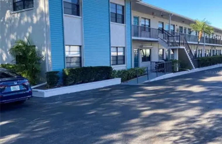 5967 TERRACE PARK DR 206, ST PETERSBURG,..., St Petersburg, FL 33709