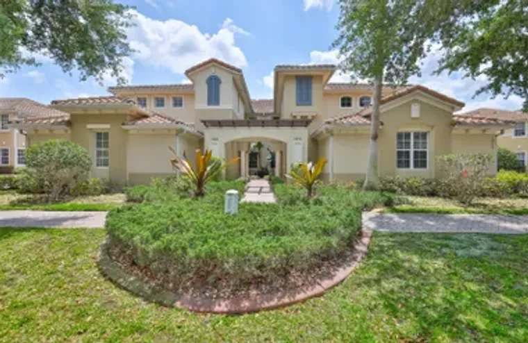 1368 EMERALD DUNES DR, SUN CITY CENTER, ..., Sun City Center, FL 33573