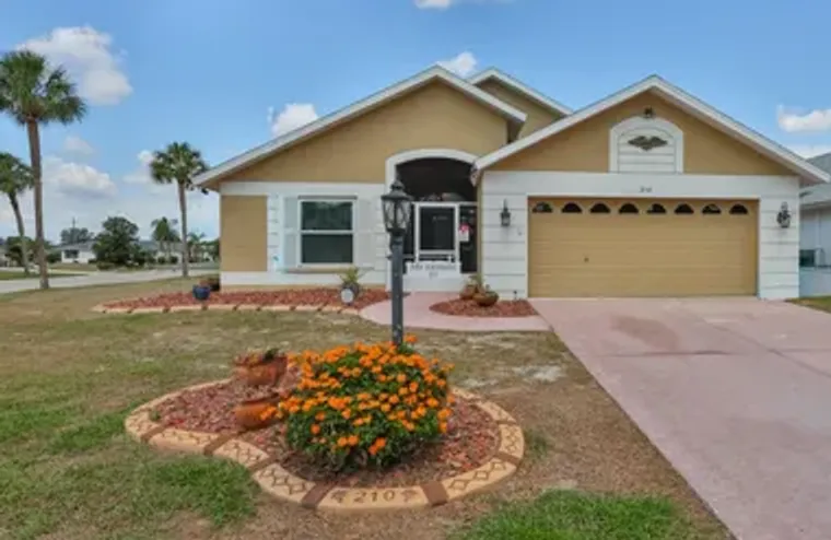 210 LINGER LN, SUN CITY CENTER, FL, 3357..., Sun City Center, FL 33573