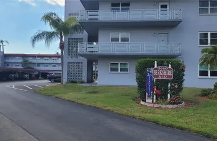 5660 80TH ST A107, ST PETERSBURG, FL, 33..., St Petersburg, FL 33709