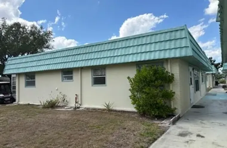 101 CAMBRIDGE TRL 200, SUN CITY CENTER, ..., Sun City Center, FL 33573
