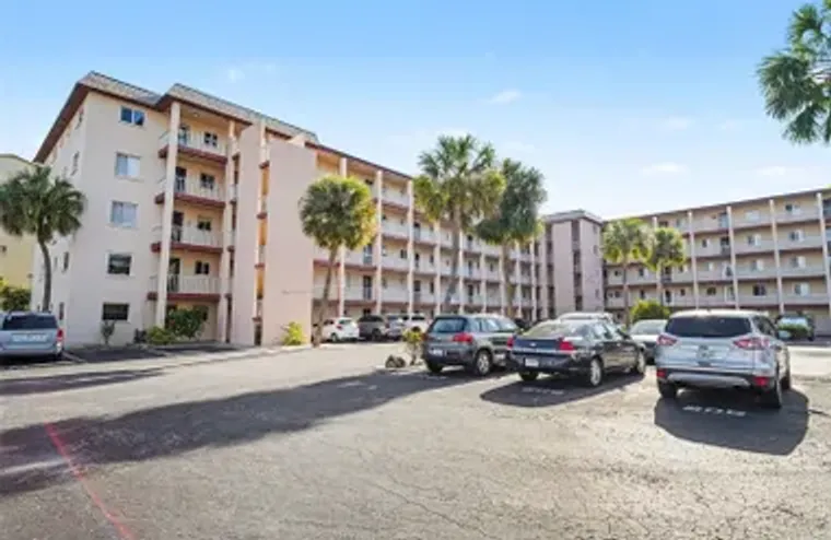 3915 LAKE BAYSHORE DR 306, BRADENTON, FL..., Bradenton, FL 34205