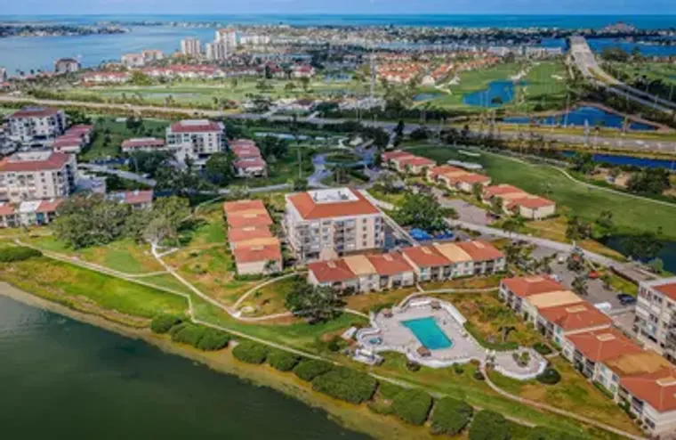 6158 PALMA DEL MAR BLVD 305, ST PETERSBU..., St Petersburg, FL 33715