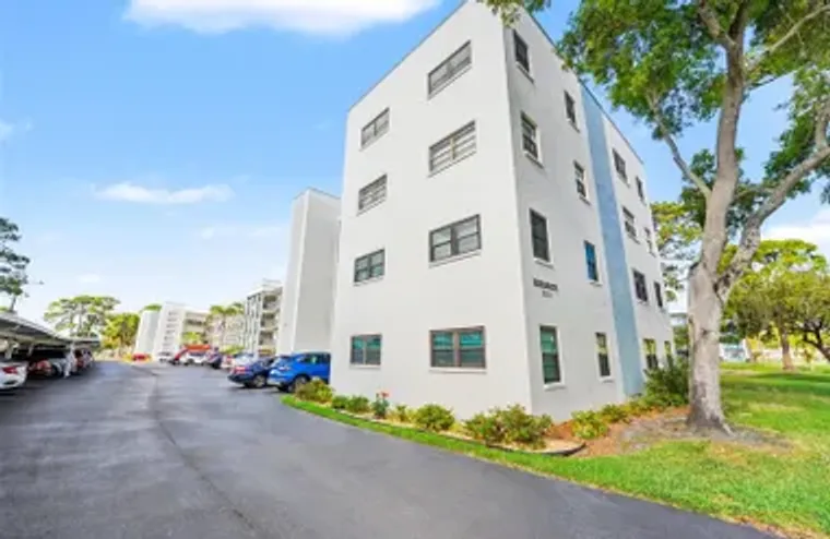 5980 80TH ST 303, ST PETERSBURG, FL, 337..., St Petersburg, FL 33709