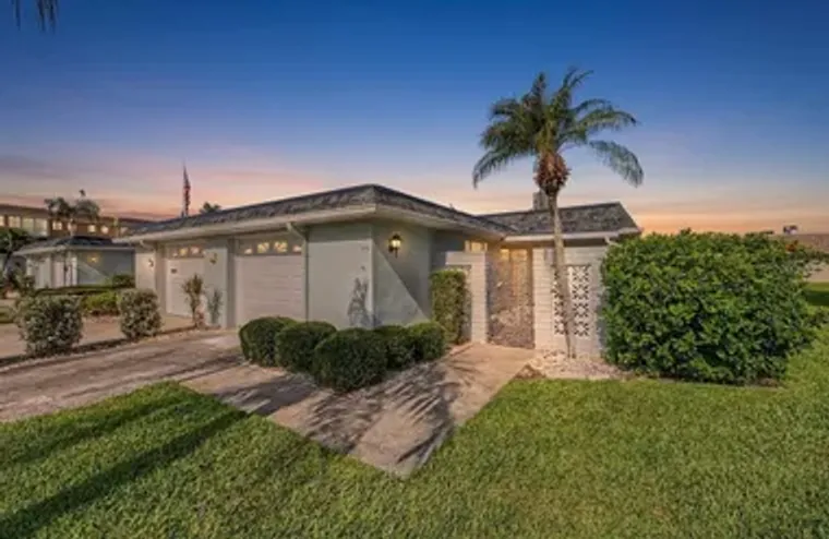 144 BOCA CIEGA POINT BLVD, ST PETERSBURG..., St Petersburg, FL 33708
