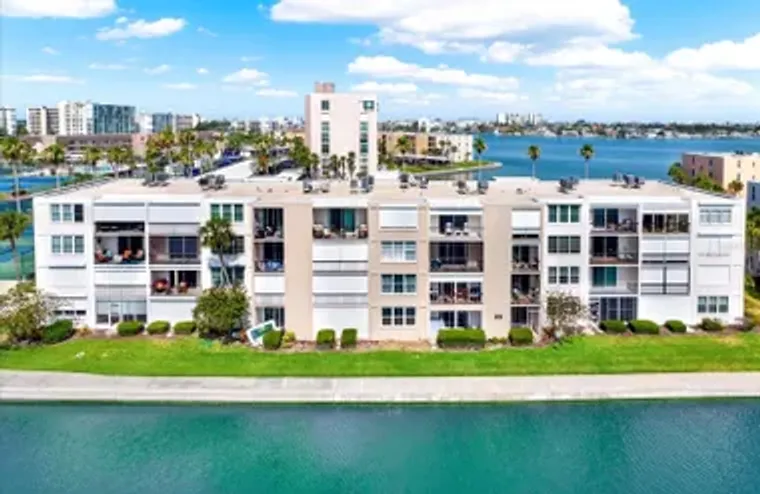 7625 SUN ISLAND DR 304, SOUTH PASADENA, ..., South Pasadena, FL 33707