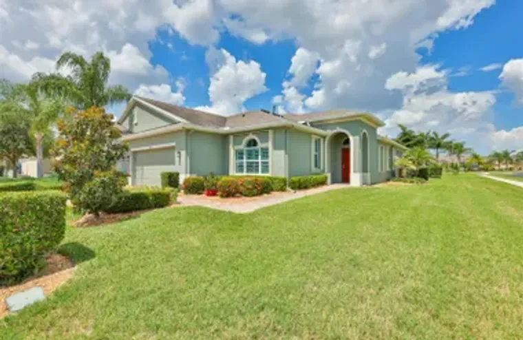 803 CHIPPER DR, SUN CITY CENTER, FL, 335..., Sun City Center, FL 33573