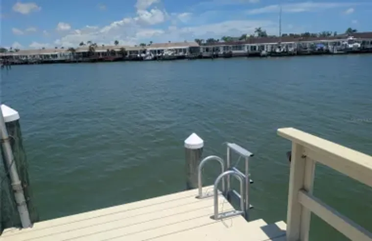 542 BOCA CIEGA POINT BLVD 2108, MADEIRA ..., Madeira Beach, FL 33708
