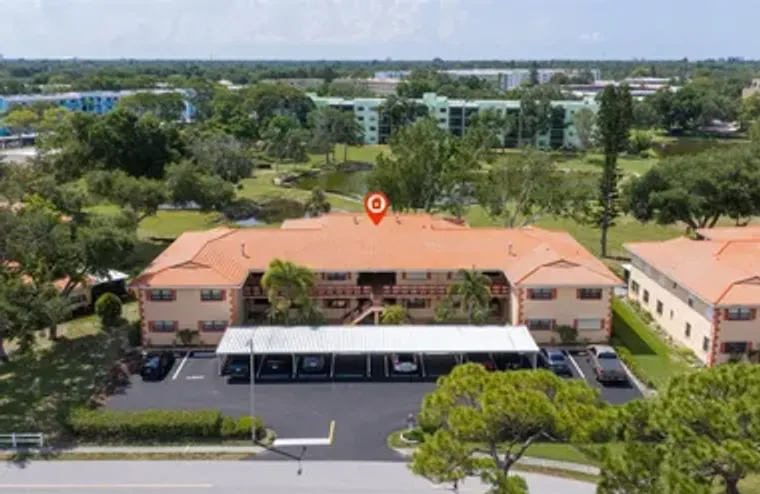 8140 TERRACE GARDEN DR 103, ST PETERSBUR..., St Petersburg, FL 33709