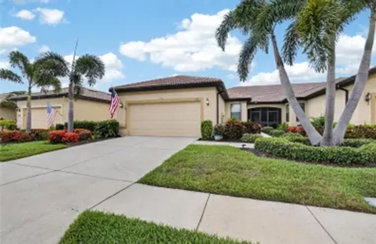 342 BLUEWATER FALLS CT, APOLLO BEACH, FL..., Apollo Beach, FL 33572