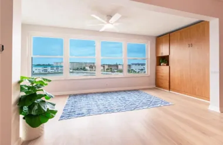 5925 SHORE BLVD 405, GULFPORT, FL, 33707, Gulfport, FL 33707
