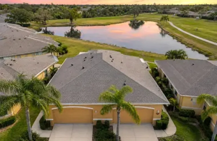 970 PEMBROKE POINT WAY, SUN CITY CENTER,..., Sun City Center, FL 33573
