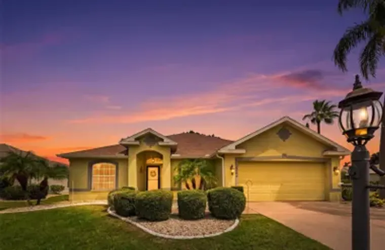 2242 W DEL WEBB BLVD, SUN CITY CENTER, F..., Sun City Center, FL 33573