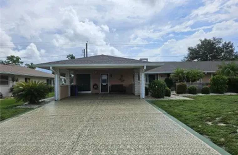 1505 N PEBBLE BEACH BLVD, SUN CITY CENTE..., Sun City Center, FL 33573