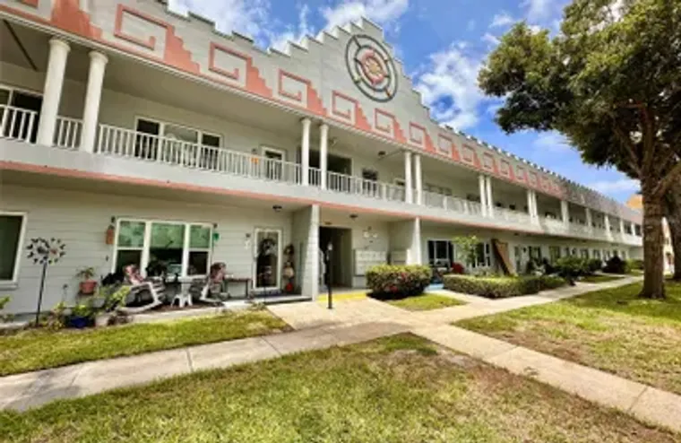 2100 WORLD PARKWAY BLVD 50, CLEARWATER, ..., Clearwater, FL 33763
