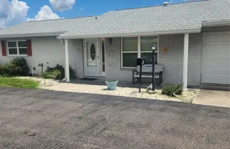 701 READING PL, SUN CITY CENTER, FL, 335..., Sun City Center, FL 33573