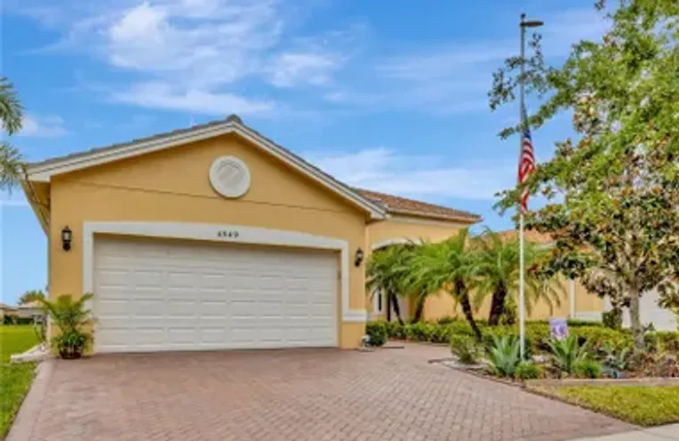 4949 MARBLE SPRINGS CIR, WIMAUMA, FL, 33..., Wimauma, FL 33598