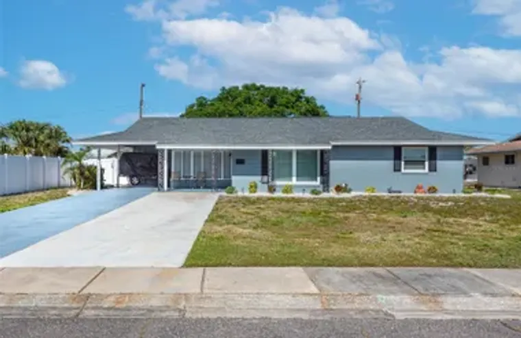 906 HACIENDA DR, SUN CITY CENTER, FL, 33..., Sun City Center, FL 33573