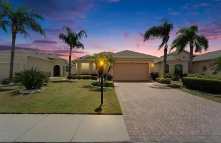 1643 EMERALD DUNES DR, SUN CITY CENTER, ..., Sun City Center, FL 33573