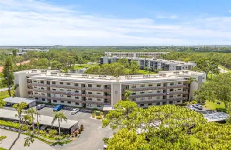 6188 80TH ST N UNIT 101, SAINT PETERSBUR..., Saint Petersburg, FL 33709